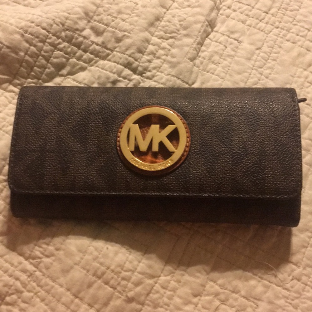 MK wallet